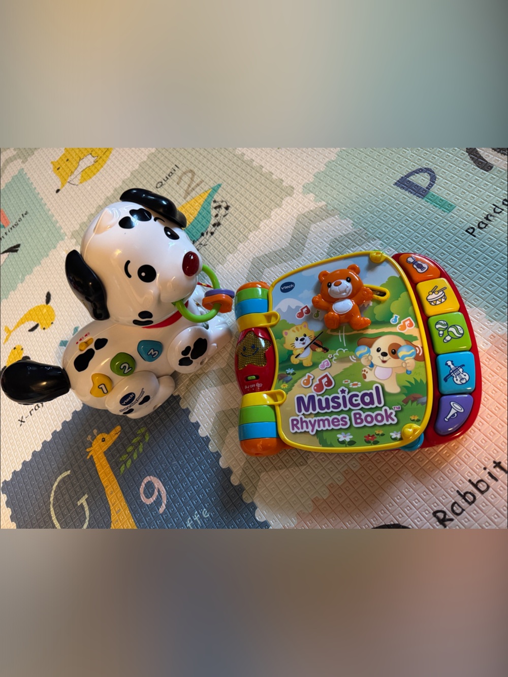 Vtech Toy Lot (3)  Pull Puppy, Book, Keys